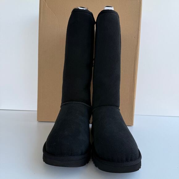 NIB • UGG Women's Classic Tall II Boot Size: 8 - Picture 4 of 8